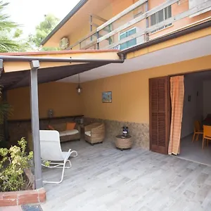 https://appartamenti-cala-azzurra.sicilyhotelsitaly.net